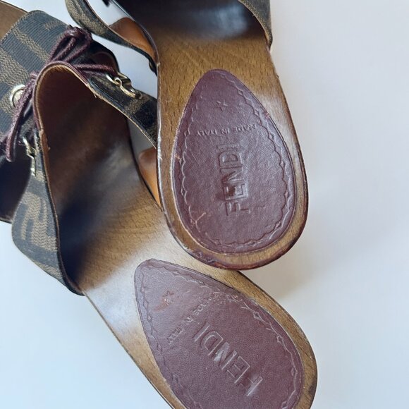 Fendi Clog Sandal - Picture 3 of 11